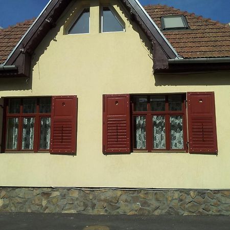 Apartament Roza Brasov Ngoại thất bức ảnh