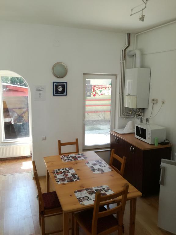Apartament Roza Brasov Ngoại thất bức ảnh